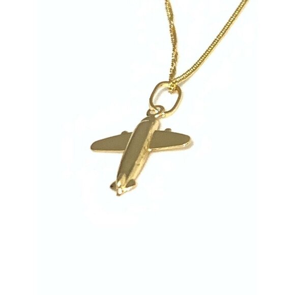 18K Gold 17.5 inches Necklace Airplane Pendant 1.83 grams
